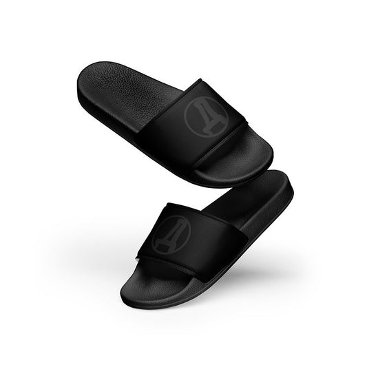 Essential D-logo slippers